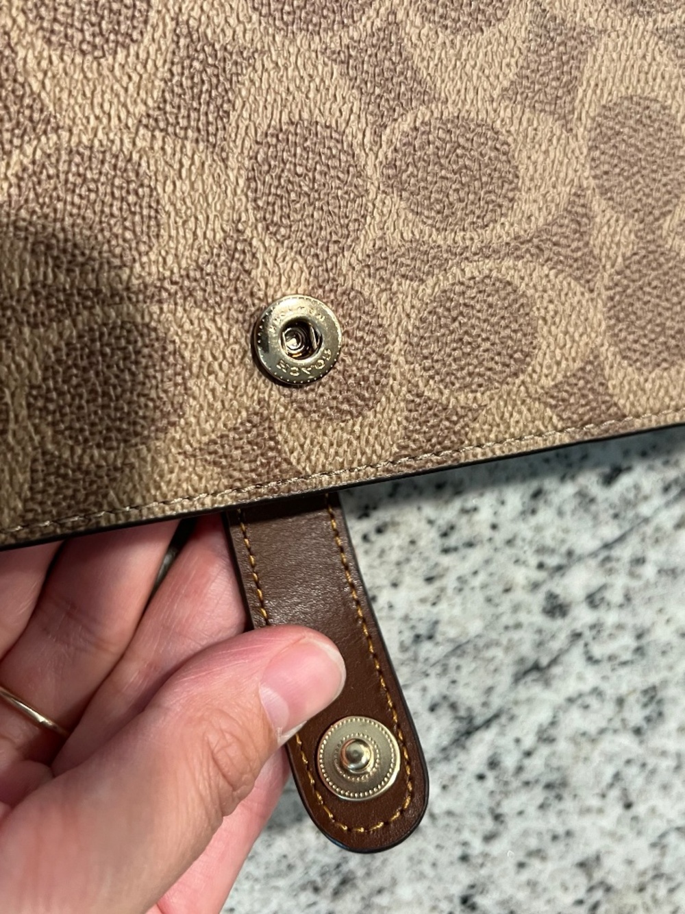 Coach notebook in signature canvas - Picture 5 of 10